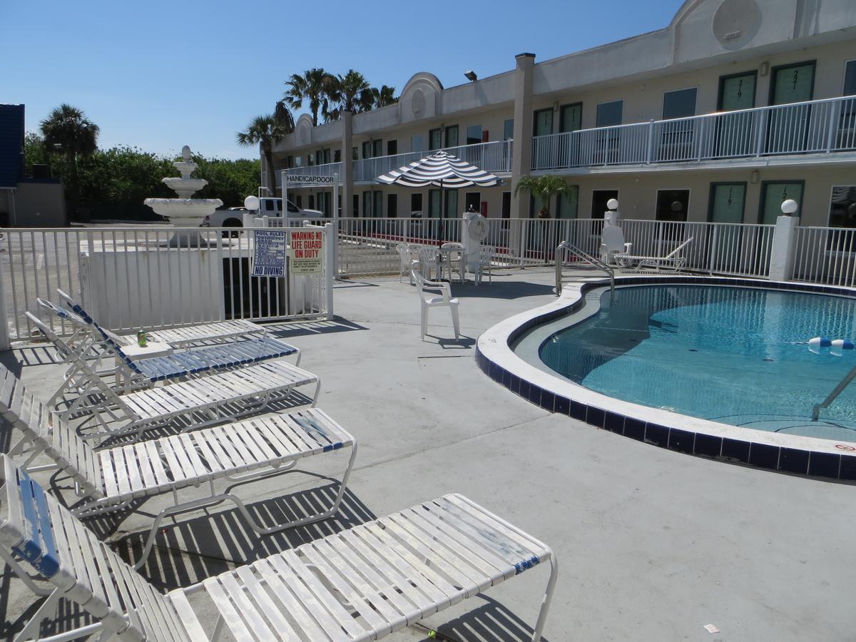Budget Inn Cocoa Exterior photo